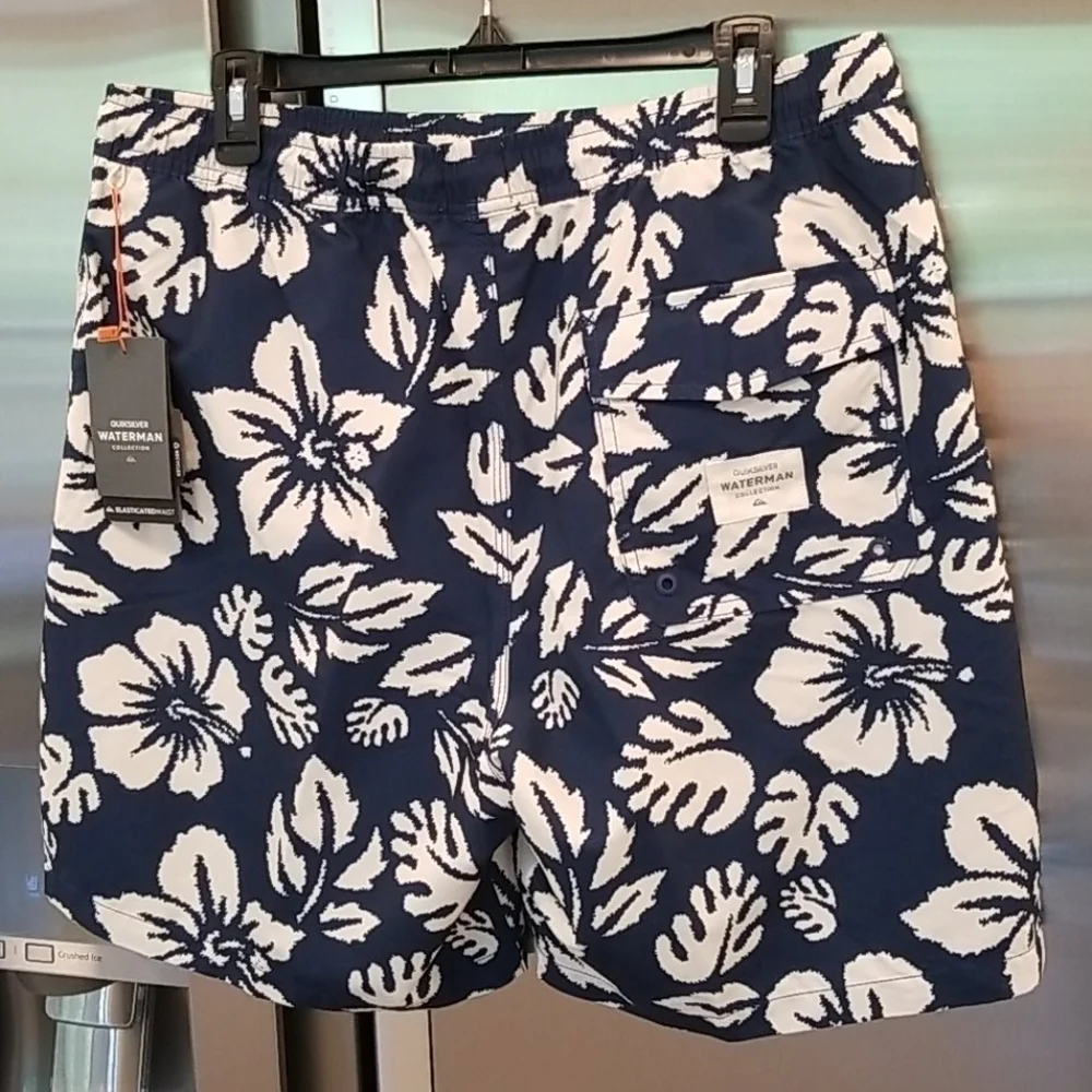 💕QUIKSILVER💕 Waterman Hawaii Print Board Shorts Swim Trunks Floral XL NWT